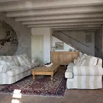 La Favola Villa *