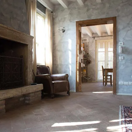 Villa La Favola