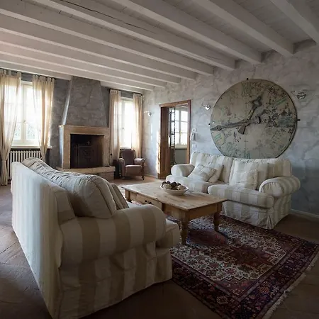 La Favola Villa