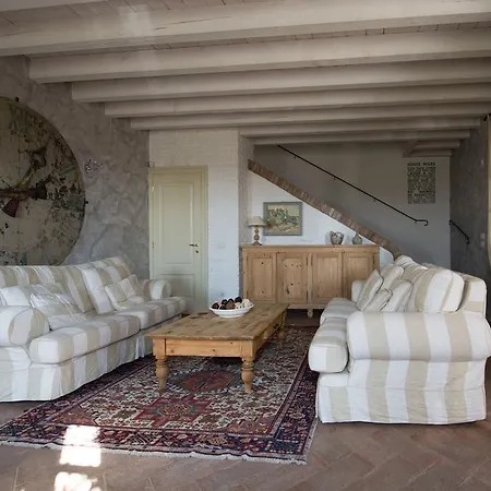 La Favola Villa *